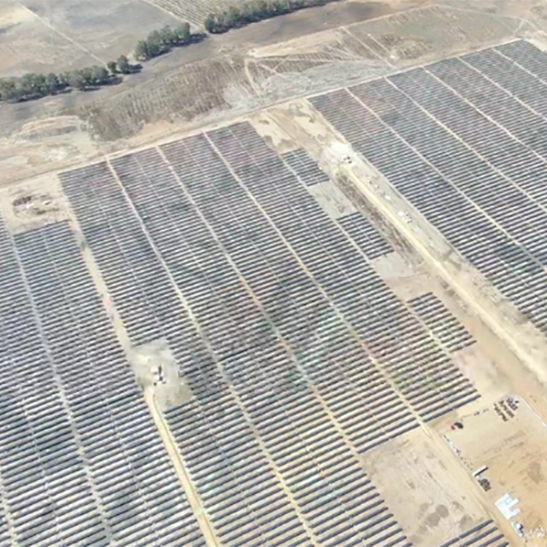 Solarpack cierra un paquete de financiación para la mayor planta solar de Perú